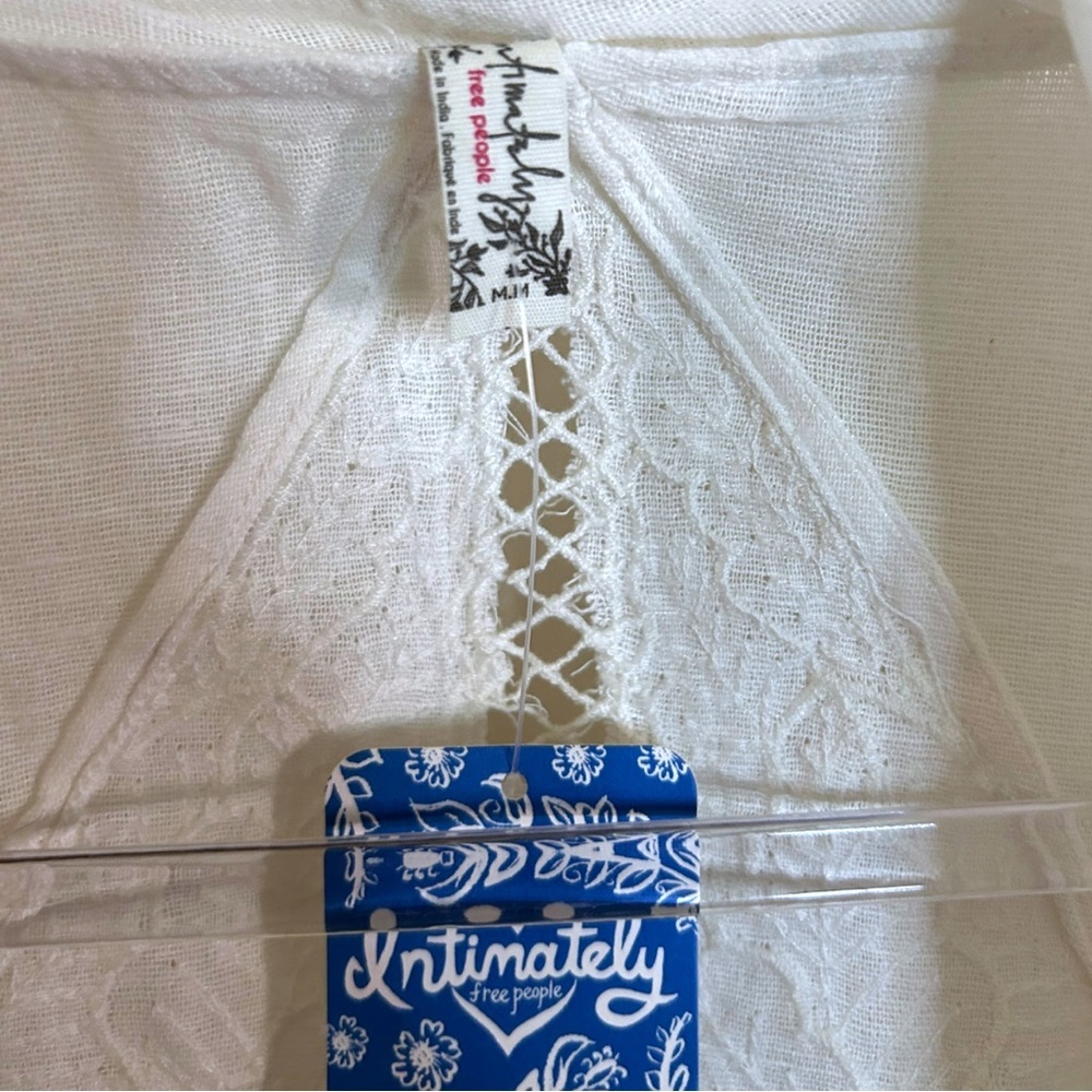 Free People Cool Nights Cardi Ivory White Eyelet Lace Cutout Cardigan Cover Up - Picture 5 of 7